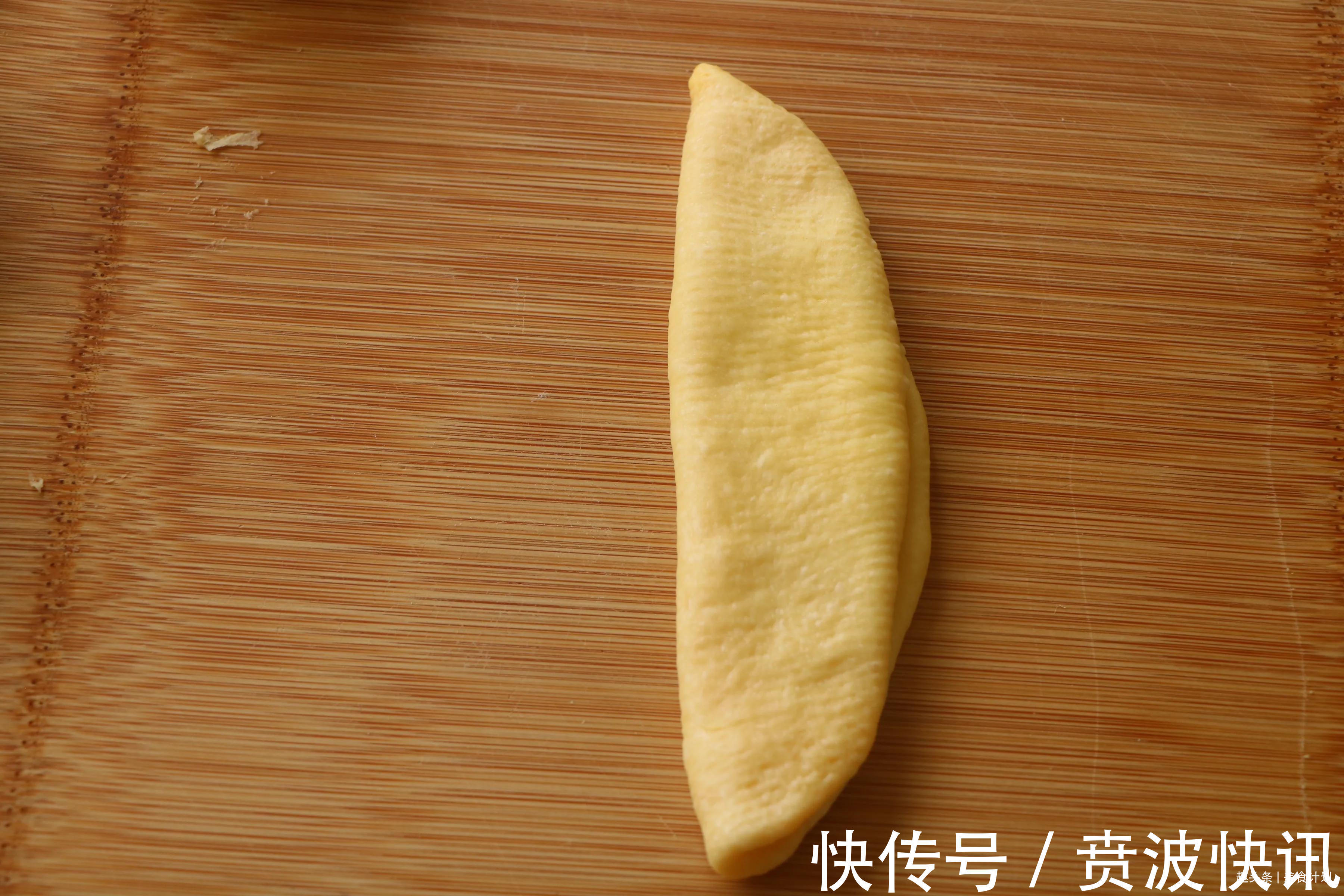 孩子|让你完全没有抵抗力的早餐，孩子一口气吃2个，又香又软百吃不腻