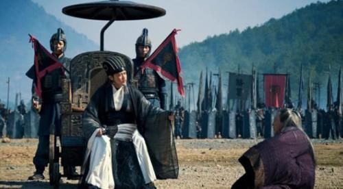 司马懿|卧龙和凤雏的区别有多大?如果让庞统对战司马懿,结果会怎样?