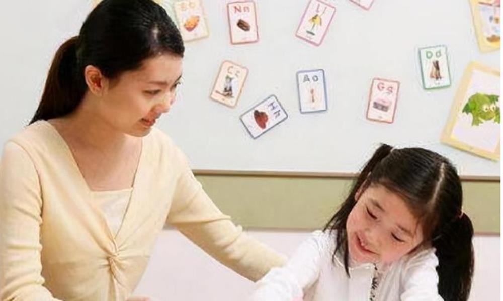 一生|孩子一生中“变聪明”的三次机会,家长要把握住,错过则留下遗憾