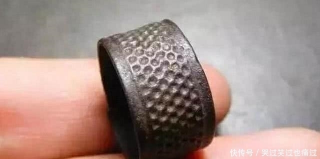 农村四大老物件!图一价值不菲,图三已完成重大使命