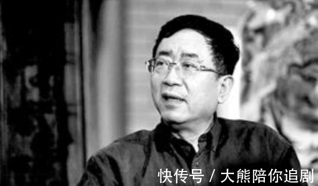 二人@余秋雨:靠发妻寄打工费生活,成名后却弃糟糠,闪婚小16岁女演员