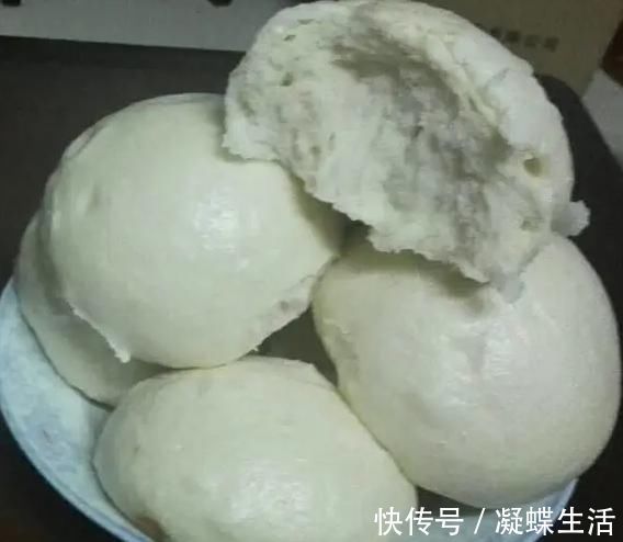 为什么馒头蒸好了,取出来之后会回缩成死面?原因居然是因为这个