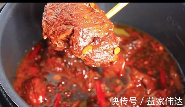 酱牛肉时，记住“1腌2泡”的窍门，牛肉香嫩无腥味，还缩水少