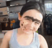 |搞笑GIF:一晚上啥事都没干,就掀盖头了