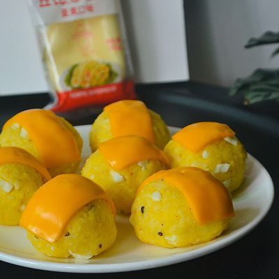 芝士土豆沙拉饭团