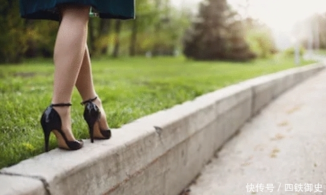 姿态|穿高跟单鞋轻松踏出自信姿态, 让你轻松成为职场女王