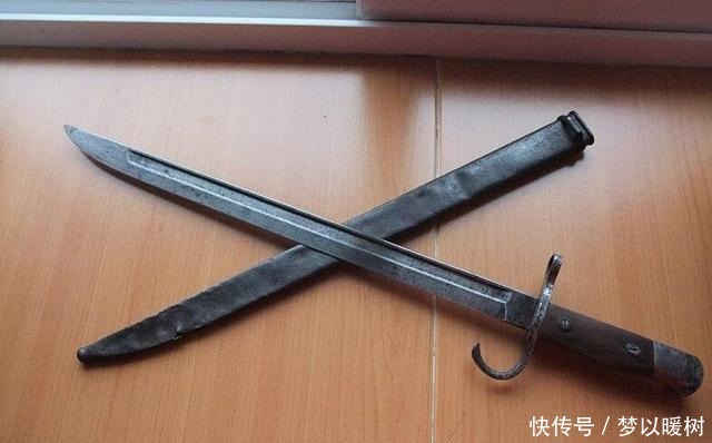 眼红|抗日战争期间,日本单兵所携带的军用品,有一件让我军战士眼红