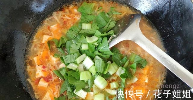 下饭|这既是菜也是汤，蛋白质含量高，鲜香美味又营养，比吃肉更下饭！