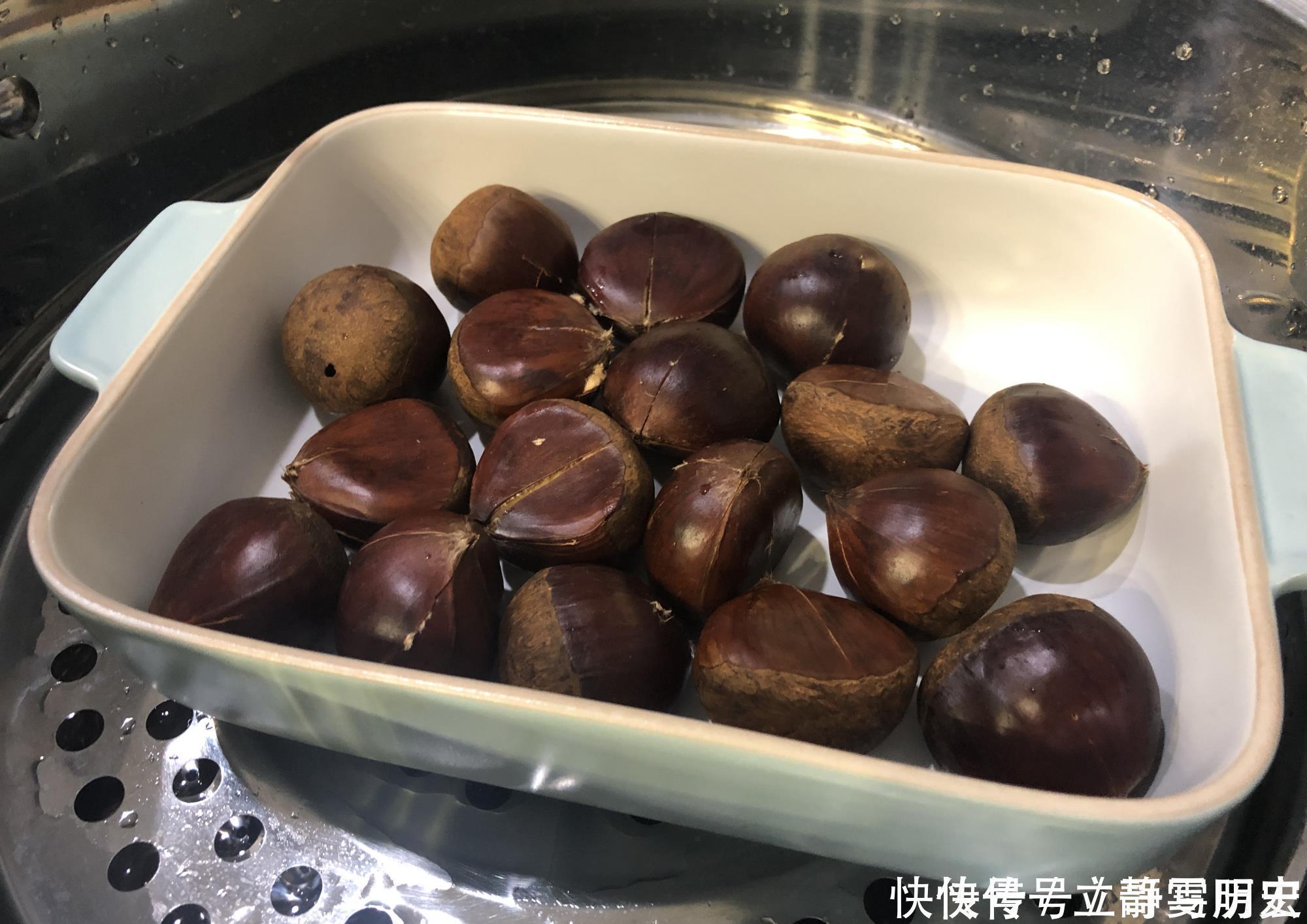 生板栗买回家,不用煮也不用炒,教你简单做法,好剥壳又好吃