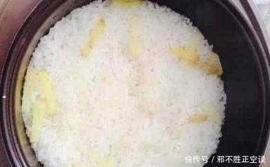 煮米饭时加点它,比拔罐祛湿效果还好,体内湿气排得干干净净