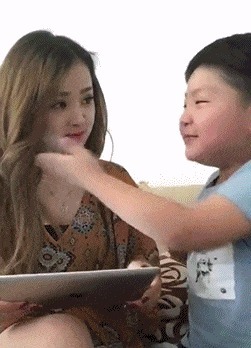 |搞笑GIF：我是真的没有想到这里面竟然内有乾坤！