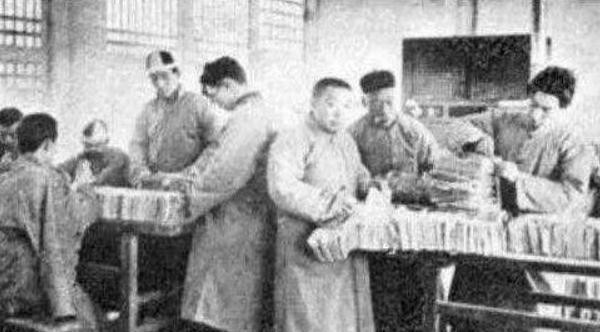 大洋|北洋政府曾卖故宫15万斤废纸,只赚了4000大洋,如今百亿赎不回