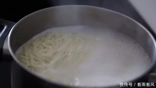 简单|这几种面条,看似简单,很多人却怎么都学不会!