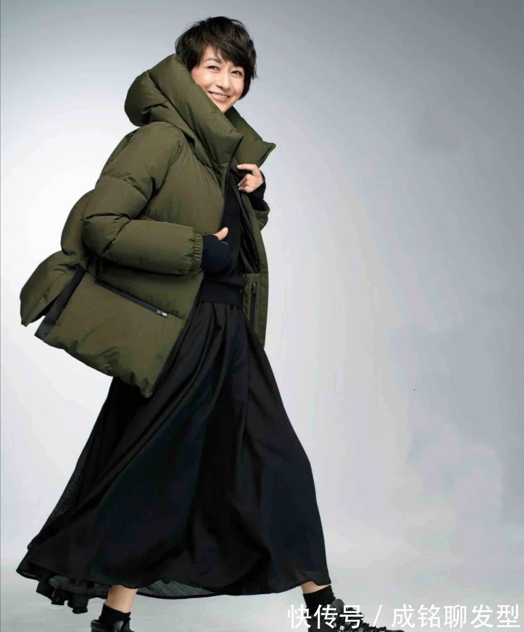 冬季 要保暖也要风度!四五十岁的女人冬季这样穿衣,简单真实又大气