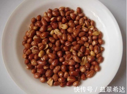 凉拌黑木耳|饮食中多吃以下食物,心脏好,血管清,人长寿,别舍不得吃