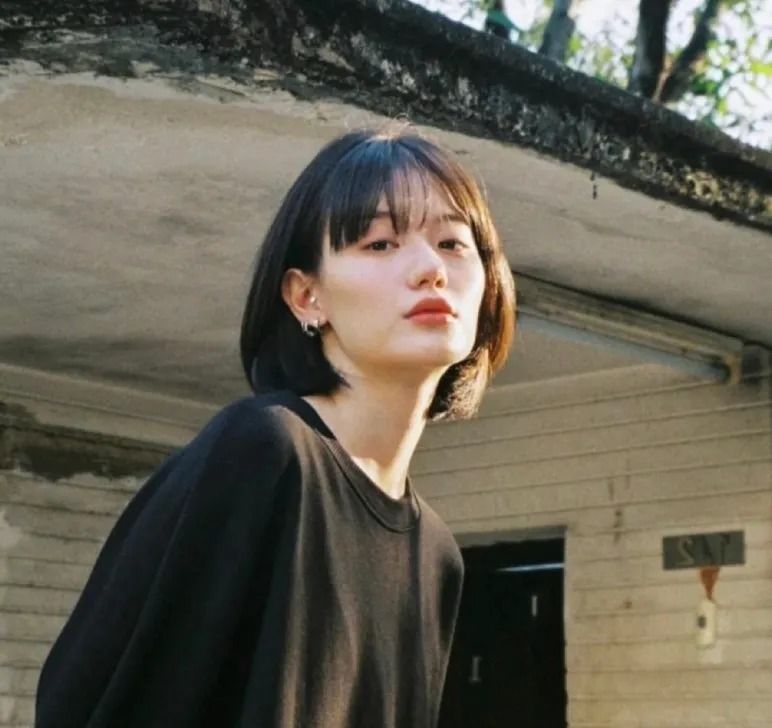 2021年这3款短发必火，照着剪美爆了