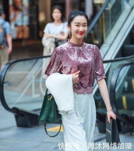 说不出来|街拍我有多喜欢你,我说不出来,但我心里明白