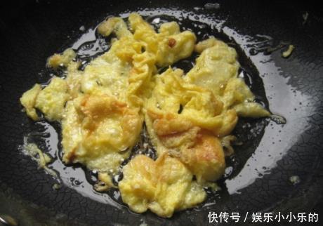 西红柿炒蛋有讲究,顺序对了才好吃!大厨教你一招,鲜嫩好吃!
