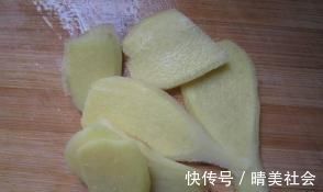 失眠|一块生姜就能搞定失眠,坚持用一周,驱寒又除湿,4种疾病不来扰