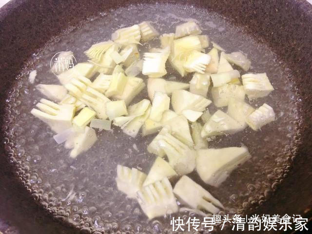 草酸|炒菜前，这6种蔬菜必须焯水，为了家人健康，再懒也别省这一步！