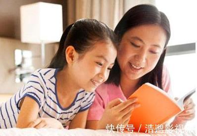 女厕所|“为什么总半夜起床”，爸爸好奇问儿子，孩子的话让爸爸害羞起来