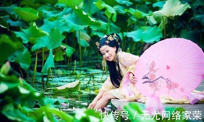 天涯何处无芳草&千古绝对! 上联 “天涯何处无芳草”, 下联太经典了