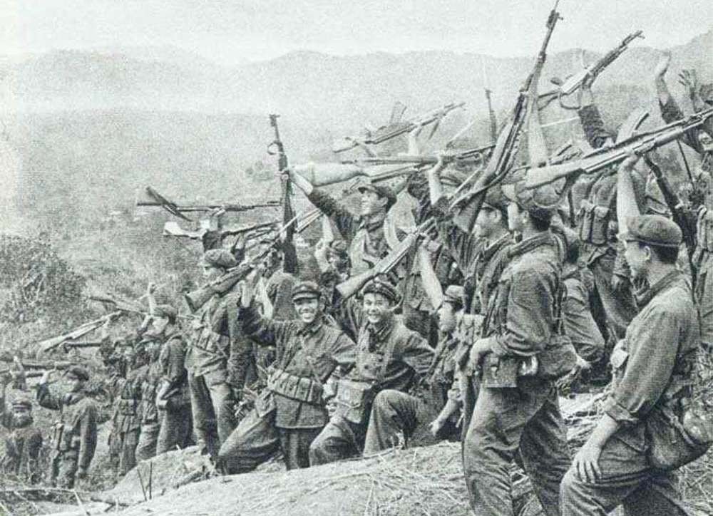 将领|对越作战我军阵亡的最高级别将领,遇上敌人狙击手,牺牲时仅49岁