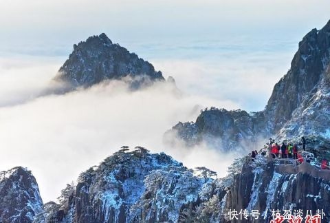 黄山|安徽黄山风景区迎入冬首场大雪