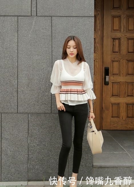 养眼|街拍:穿搭时髦又养眼的都市美女,靓丽的着装,映衬出不凡时尚