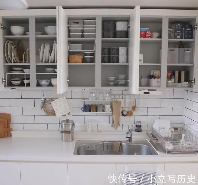 收纳|两个娃的韩国太太,整理后的家干净简约,强迫症都觉得简单又清爽