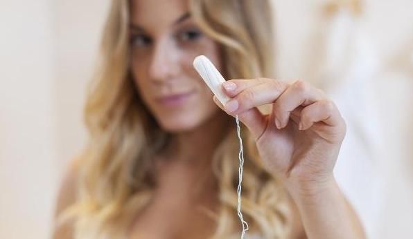 气血不足的女性，常喝2红、多吃1黄，助你补足气血，养颜嫩肤！