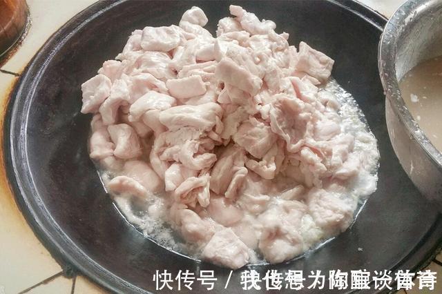 炒菜用啥油?油炸用啥油?食用油别乱用,选对油炒菜香,油烟少