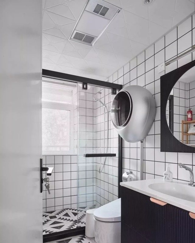 北欧风|平淡无奇的89㎡小户型,将其客餐厅全开放,瞬间变得美貌又明亮!