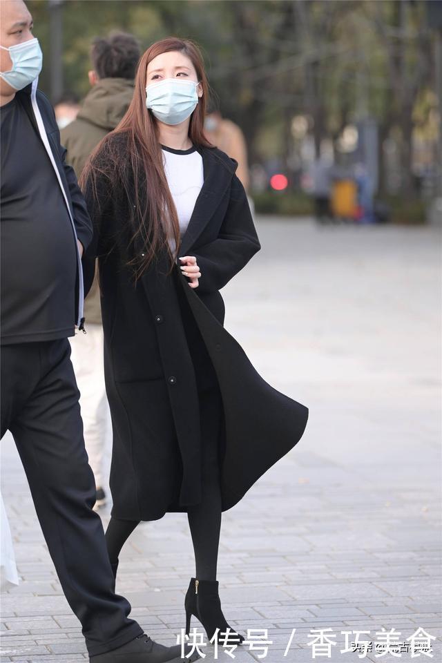 冬天的短靴，要搭配出层次感，才会显得非常高级又时髦