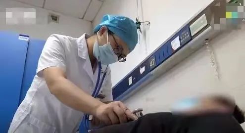 气到进医院！父亲教育孩子时太生气，突发心梗……