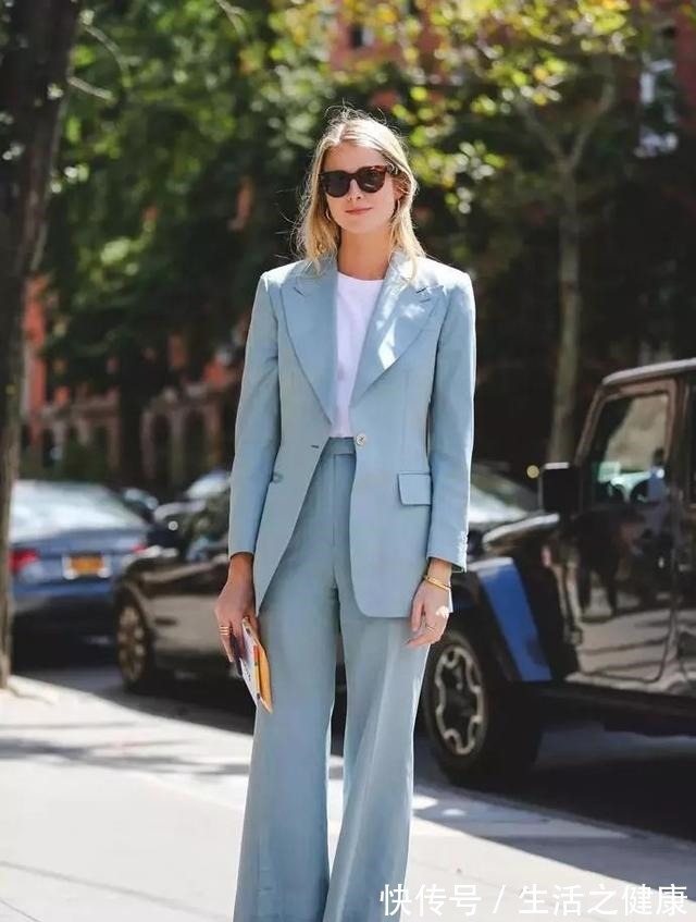 路人感 中秋聚会穿乐福鞋,比高跟鞋舒服,比小白鞋气质,告别路人感!