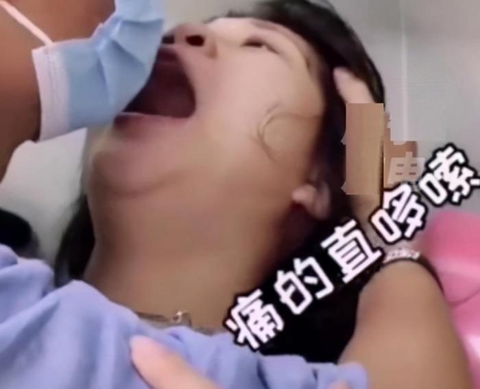 生双胞胎|“生剖”是什么体验?抗麻体质剖腹产生双胞胎,痛得直哆嗦