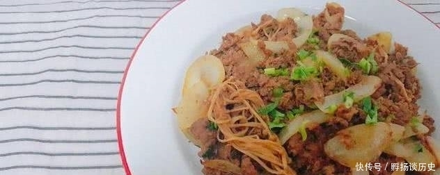孜然羊肉,肉质滑嫩,香味四溢,一起做起来吧