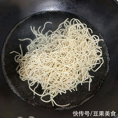 这是我吃过全宇宙最好吃的武汉热干面