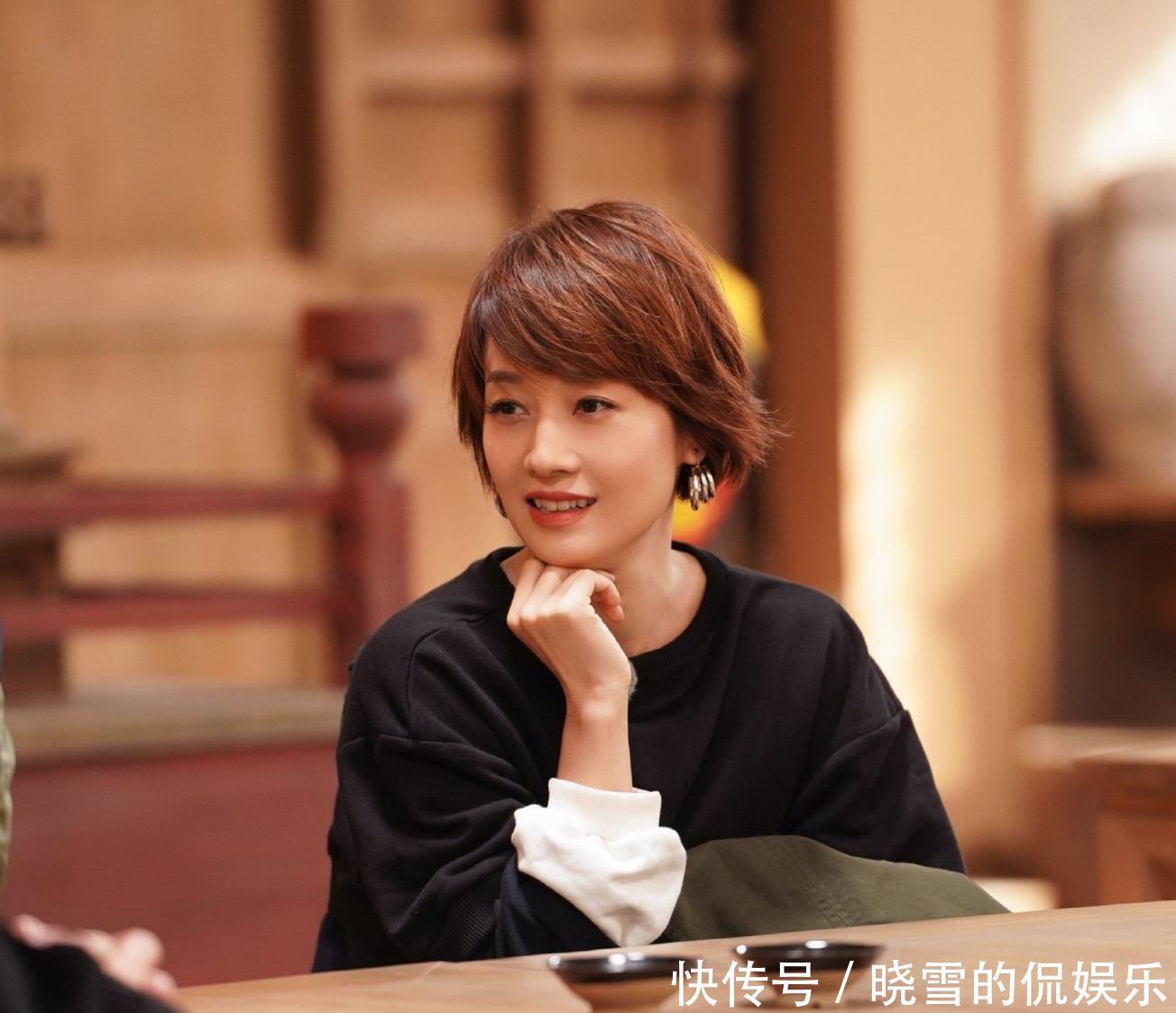 袁泉|过了40岁,建议试试这3款短发,超显高级