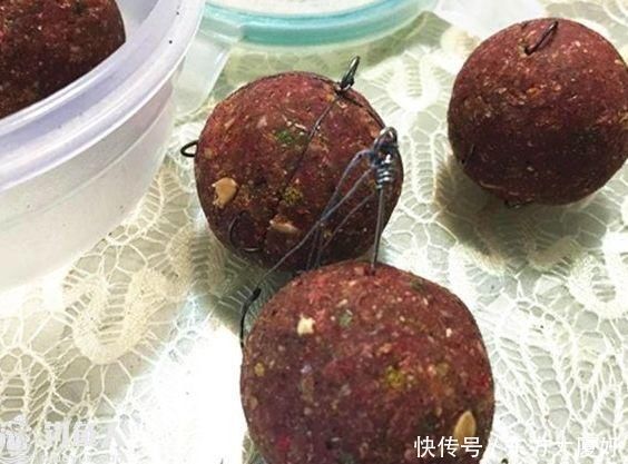 钓龄十多年的老钓友，传授的鲤鱼饵料真的好用，学会一直爆护不断