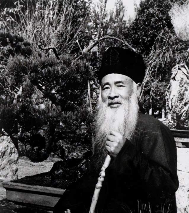 锦绣江南鱼米乡|观展前沿|张大千《华山云海图》钱松喦《锦绣江南鱼米乡》赏析