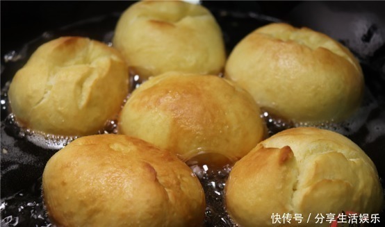 鸡蛋|想吃鸡蛋面包不用买,学会这个配方,面包个个都蓬松开花