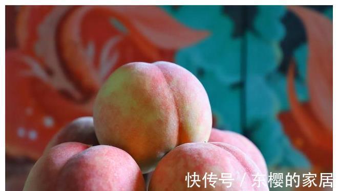 果蒂|买桃子别只知道看大小，记住这5点，买到的桃子个个新鲜又好吃