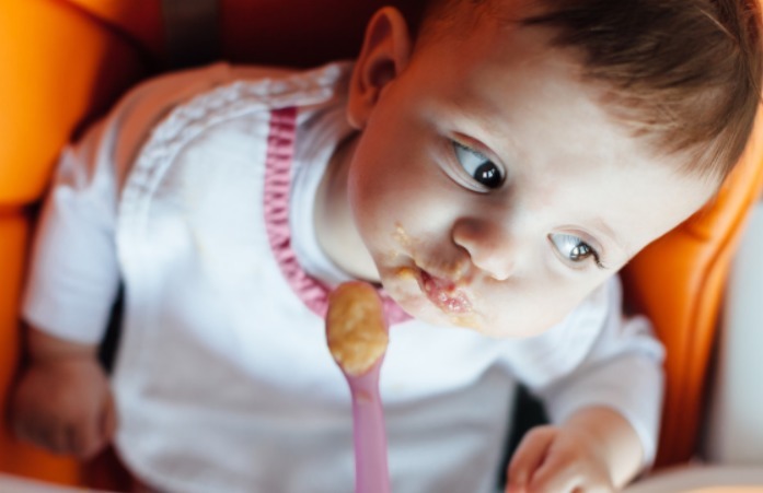 咀嚼|家长谨记孩子不满3岁,这几种食物不要喂,对生长发育没好处的