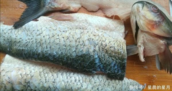 酱汁|该方必须订购水煮鱼,你想扔鱼骨吗再加一勺这种酱汁