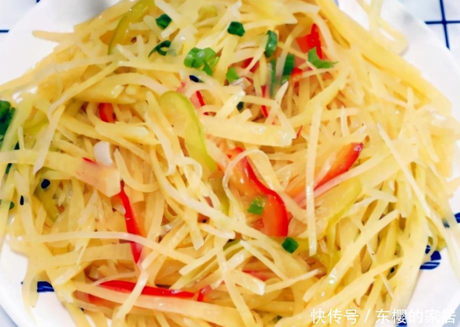 关键|炒土豆丝时,什么时候放醋很关键,做对了,土豆丝爽脆好吃更下饭