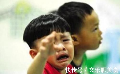 父母|清华校长坦言:这类孩子看似聪明,将来多半没出息,父母别瞎高兴