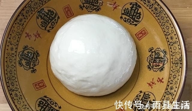 麻酱|想吃麻酱烧饼吗老阿姨教你自己在家做，酥脆香甜，个个鼓大包