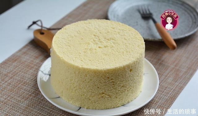 不用烤箱不用电饭煲,随便一口锅,蛋糕蒸出来,无油少糖不上火